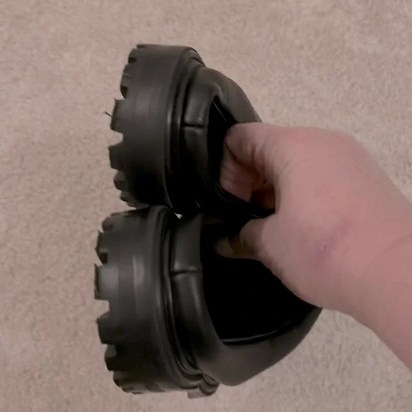 Staud black vegan leather lug soled mules - Picture 4 of 4